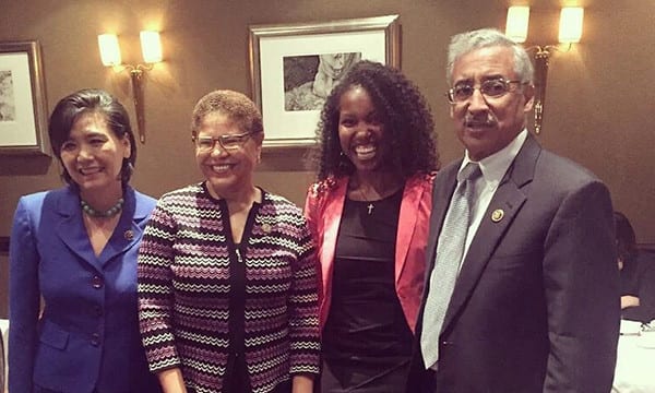 NFYI In The News-06 - April 2016 - Congress Representatives and Staffers Smile and Pose for a Photo